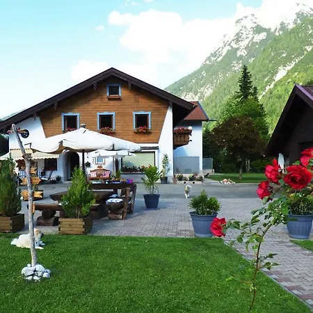 Gaestehaus Edlhuber Bed & Breakfast 2*