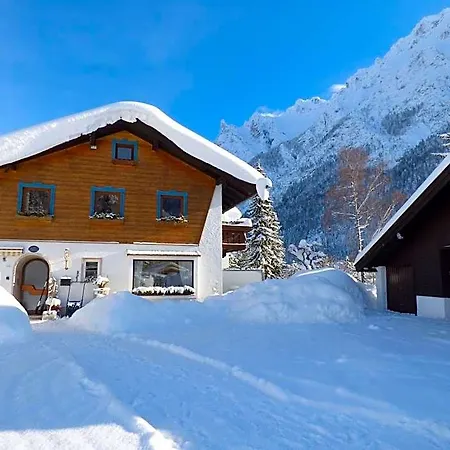 Gaestehaus Edlhuber 4*