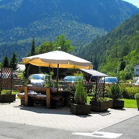 Alojamento de Acomodação e Pequeno-almoço Gaestehaus Edlhuber 4*