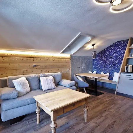 Gaestehaus Edlhuber 3* Mittenwald