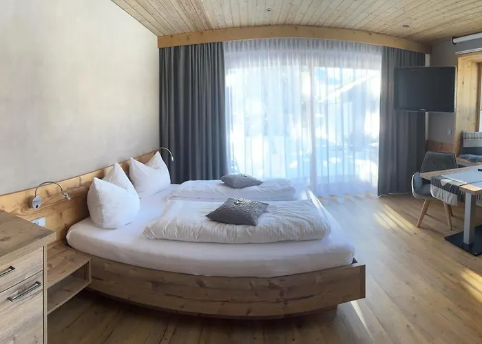 Gaestehaus Edlhuber 3*